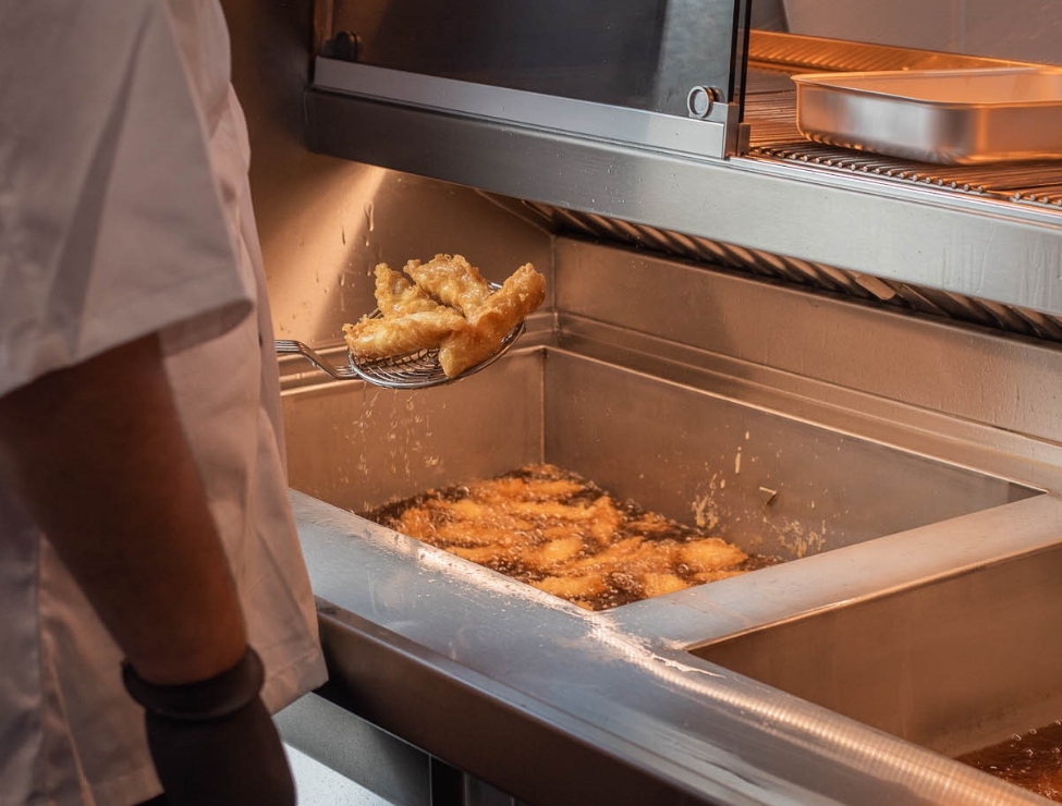 Fish being fried in Florigo Fryer